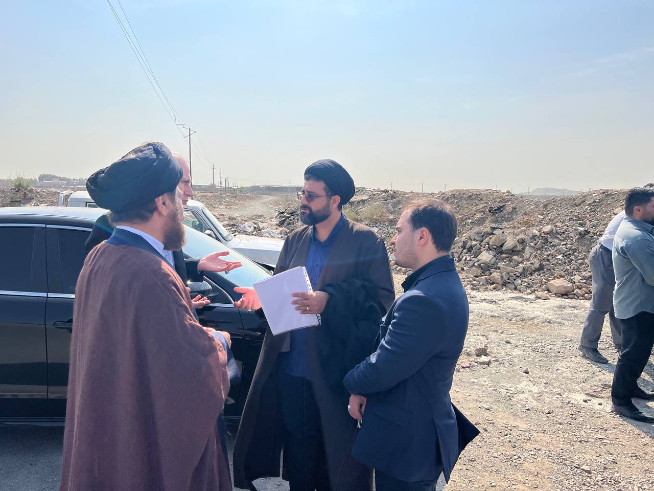 بازدید میدانی مسئولان شهرستان قدس برای ساماندهی رودخانه کرج