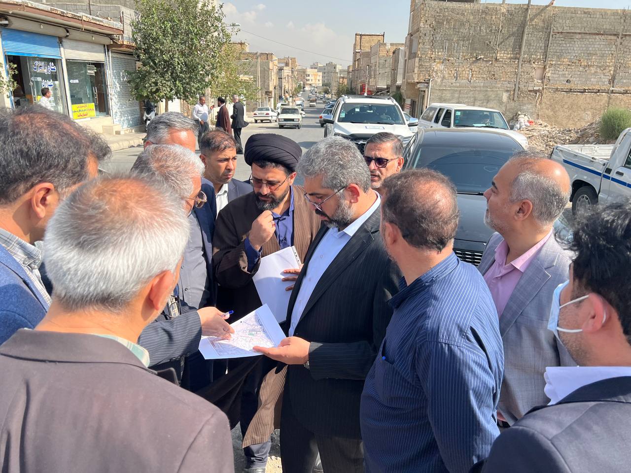 بازدید میدانی مسئولان شهرستان قدس برای ساماندهی رودخانه کرج