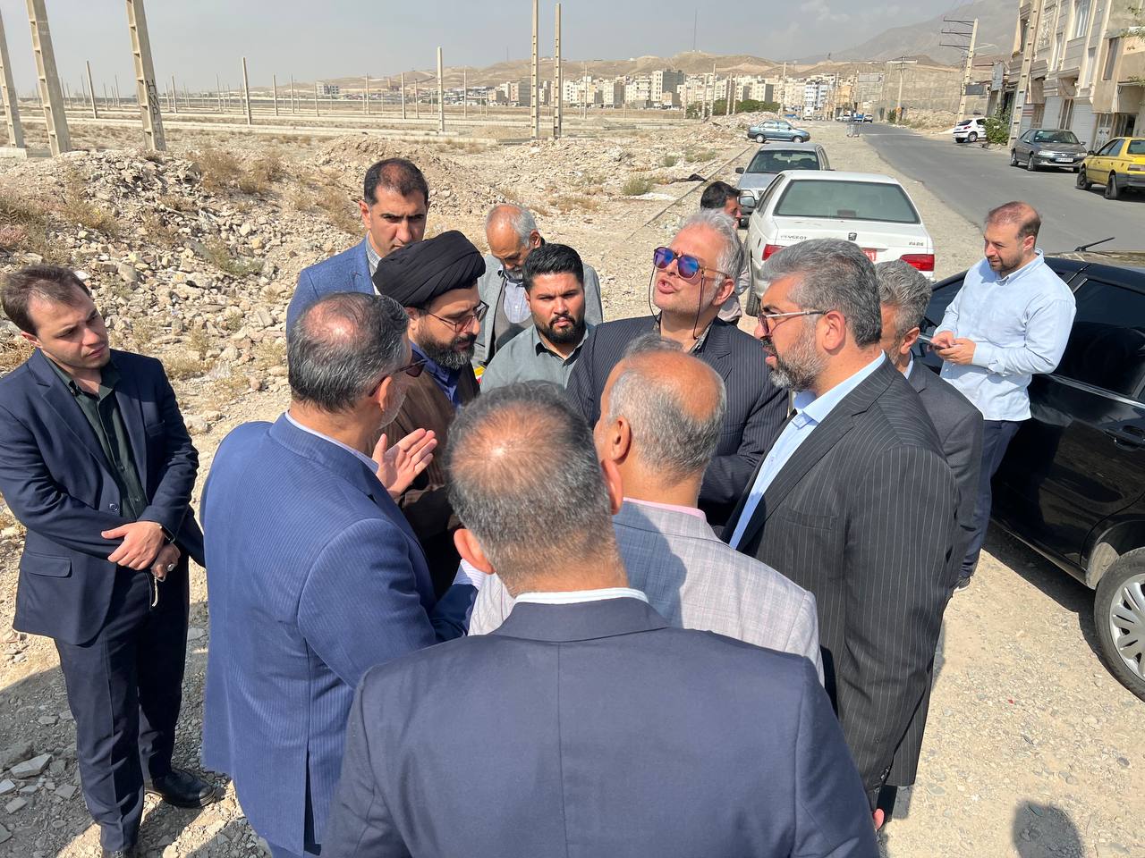 بازدید میدانی مسئولان شهرستان قدس برای ساماندهی رودخانه کرج