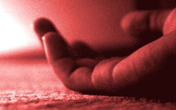 معمای سقوط مرگبار از خانه زن جوان