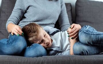 برای جلوگیر ی از سنگ کلیه کودک چکار کنیم؟
