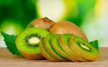 آشنایی با خواص شگفت انگیز کیوی