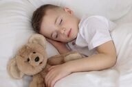 معجزه خواب؛ چگونه یک خواب خوب می‌تواند فرزند شما را باهوش‌تر کند؟