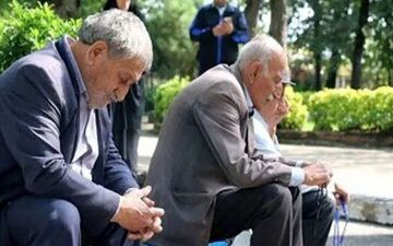 معوقات بازنشستگان تأمین اجتماعی: زمان و مبلغ پرداخت‌ها مشخص نیست