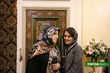 دورهمی شب یلدا کانون سخنوران و مجموعه رسانه های فرتاک 