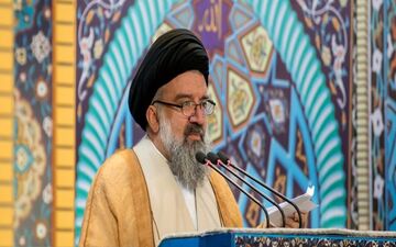 منشاء شایعات وارد ترور نرم افزاری شخصیت‌ها شده‌اند