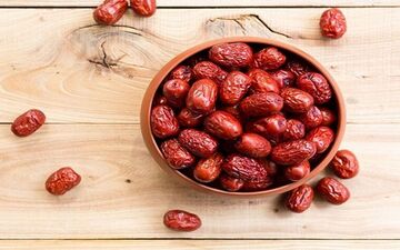 فرار از پوکی استخوان با پودر سنجد
