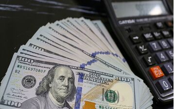 قیمت دلار امروز پنجشنبه 4 اردیبهشت ماه


