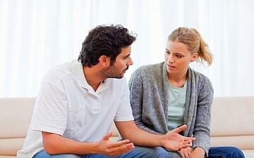 خانمهای با سیاست با شوهر دروغگو چطور رفتار میکنن؟