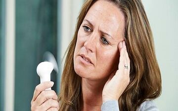 مه‌آلودگی ذهنی چیست؟قاتل حافظه زنان؛ کُشنده‌تر و سمی‌تر از آلزایمز!