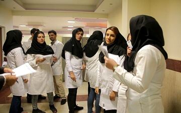 وزارت بهداشت از تسهیل شرایط میهمانی دستیاران پزشکی خبر داد