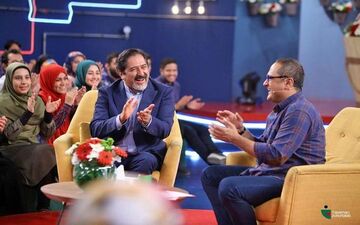 هنرنمایی جناب‌خان در مقابل حسام‌الدین سراج 