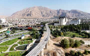 گام‌های بلند در مسیر توسعه مترو کرمانشاه؛ عرشه‌های جدید در حال احداث
