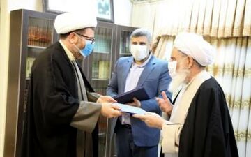 امام زادگان پایگاه فرهنگی استان هستند/تقدیر امام‌جمعه کرمانشاه از مسئولین اوقاف و دستگاه قضایی