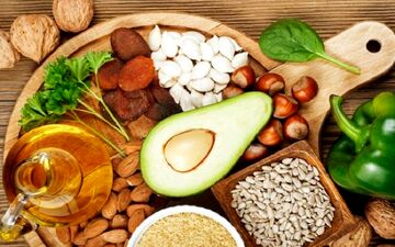  علائم کمبود ویتامین ها در بدن چیست؟