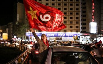 پیروزی دلچسب پرسپولیس؛ایران تا صبح نخوابید