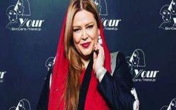 بازیگر زن ایرانی در کنار خانم دکتر روانپزشکش برای معالجه ! + عکس