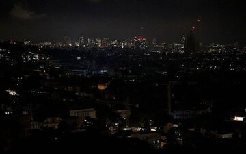 اربیل در خاموشی فرو رفت؛ قطع گسترده برق همزمان با پرواز جنگنده‌های آمریکایی