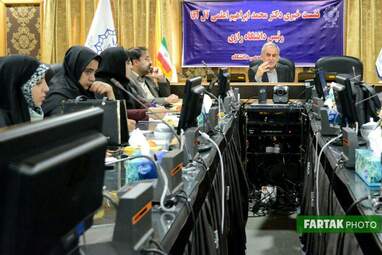  نشست خبری دکتر محمدابراهیم اعلمی آل‌آقا رئیس دانشگاه رازی کرمانشاه با اصحاب رسانه 