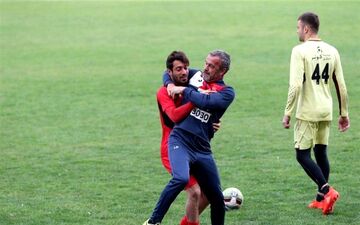 شجاع خلیل‌زاده همچنان با ایگور سرشاخ می شود