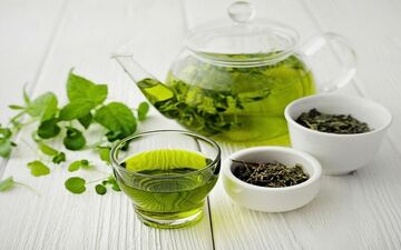 با این ۷ چای طبیعی فشار خون خود را پایین بیاورید