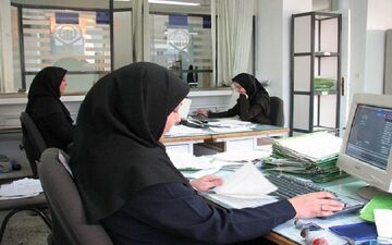 مقایسه سهم کارمندان ایرانی از بودجه با سایر کشورها

