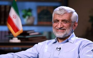 تبدیل اعتکاف معنوی به میتینگ سیاسی جلیلی! + ویدئو