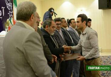 تجلیل از خبرنگاران ورزشی توسط اداره ورزش و جوانان استان کرمانشاه