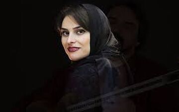 تیپ عکاسی هانا کامکار بر روی پُل عشاق در گرجستان