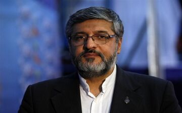  رئیس فدراسیون تکواندو: زنده نگه داشتن نام شهدا وظیفه همه ماست 