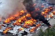 انفجار در شرکت چوب‌بری آمریکا؛ یک آتش‌نشان کشته و ۱۱ نفر زخمی شدند

