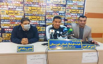مربی گل گهر: از نتیجه راضی نیستیم/  باید شرایطمان را بهتر کنیم
