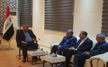 دیدار رییس ستاد اربعین شهرداری تهران با استاندار کربلا 