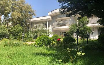 ویدئویی غم انگیز از آخرین دارایی سالمندان در آسایشگاه!