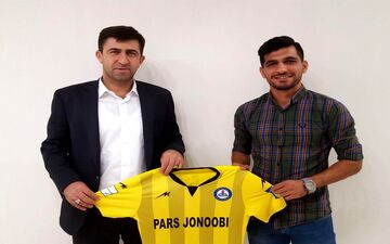 هافبک پارس جنوبی یک سال دیگر ماندنی شد