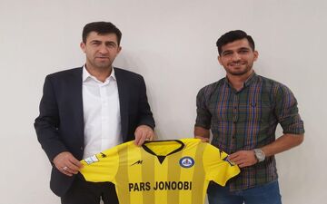 هافبک پارس جنوبی یک سال دیگر ماندنی شد