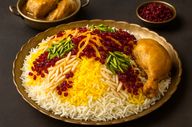 شیرین‌پلو؛ غذای طلایی و مجلسی ایرانی با عطر زعفران و خلال‌ها