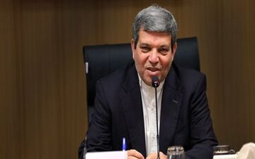 حسینی: پاداش بازنشستگی فرهنگیان در مرداد و شهریور پرداخت می‌شود
