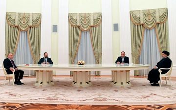 نیویورک تایمز: دیدار رئیسی- پوتین نمایش وحدت دو کشور در مقابل آمریکا بود