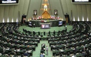 هیأت رئیسه کمیسیون تحقیق اعتبارنامه مجلس انتخاب شد