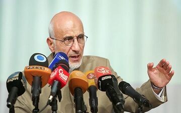 حمله میرسلیم به دولت یازدهم و حمایت از قالیباف و
رئیسی 