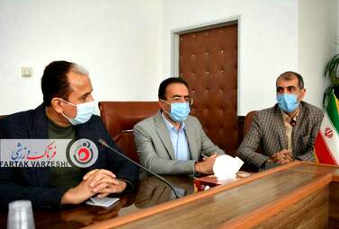 برپایی قرارگاه کوهنوردان در چالابه به روایت تصویر