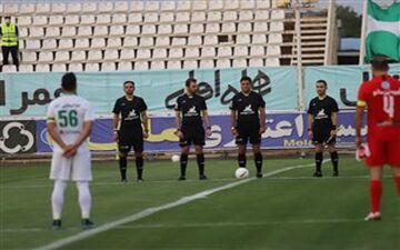  مظفری زاده:پنالتی پرسپولیس و اخراج ثاقبی درست بود