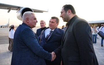 وزیر ارتباطات صربستان برای وداع با رهبر شهید به ایران آمد

