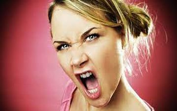 این رفتار آقایان، خانم‌ها را عصبی می‌کند/ مراقب باشید طغیان نکنند !