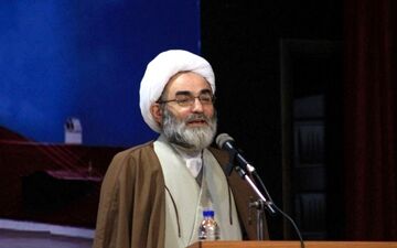 امام جمعه رشت خواستار برخورد قاطعانه با مفسدان اقتصادی شد