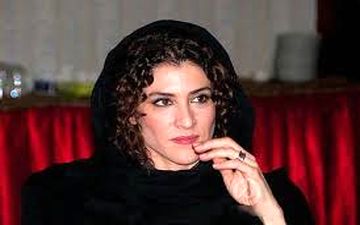 ویشکا آسایش به همراه بادیگاردهایش ظاهر شد
