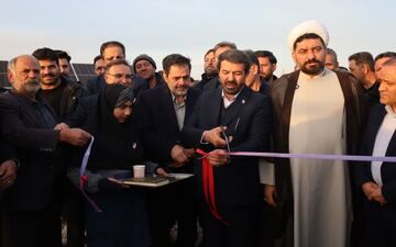  نیروگاه خورشیدی ۱۲ مگاواتی در ملایر افتتاح شد