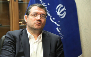 
قاضی پور: با ارائه گزارش مدیرعامل سایپا گویا فاجعه ای ملی در این شرکت رخ داده است