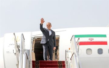  پزشکیان عازم تهران شد 